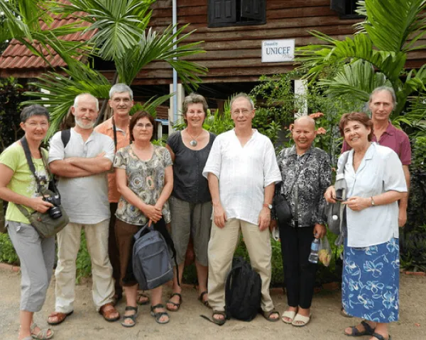 Les membres de l'équipe de Challenge Cambodge