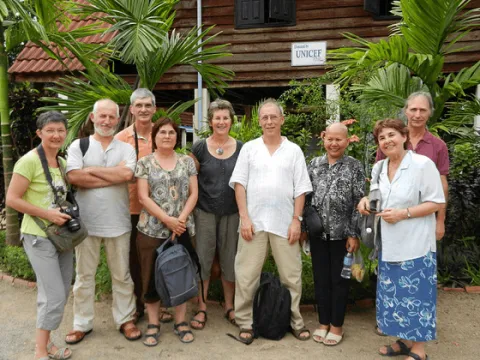 Les membres de l'équipe de Challenge Cambodge